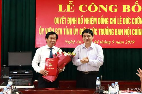 Trao Quyết định bổ nhiệm Trưởng ban Nội chính Tỉnh ủy Nghệ An