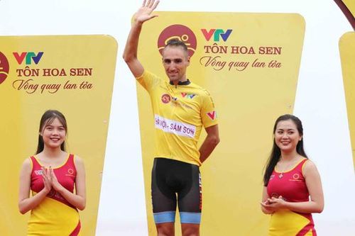Loic Desriac (Bike Life Đồng Nai) đoạt áo vàng sau chặng 4