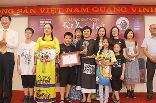 Mãi mãi một tình yêu Hà Nội