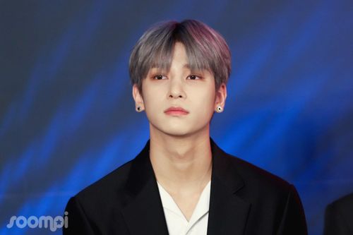 Nam tân binh sở hữu gương mặt tỷ lệ vàng của Kpop