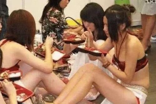 Diễn viên quần chúng ở Trung Quốc bị ngược đãi, coi rẻ như thế nào?