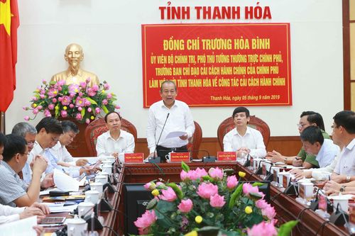 Phó Thủ tướng Thường trực kiểm tra công tác cải cách hành chính tại Thanh Hóa