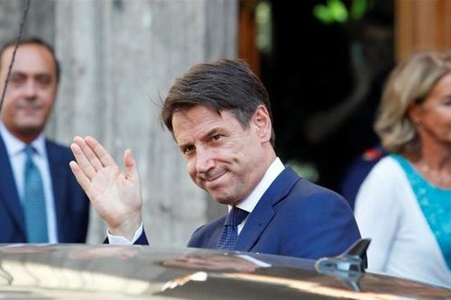 Italy: Chính phủ liên minh 'vàng - đỏ' tuyên thệ nhậm chức, kết thúc khủng hoảng