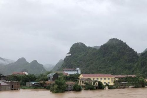 Quảng Bình chịu thiệt hại nặng nề do mưa lũ