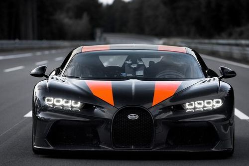 Siêu xe Buggati Chiron lập kỷ lục tốc độ thế giới với gần 500 km/h