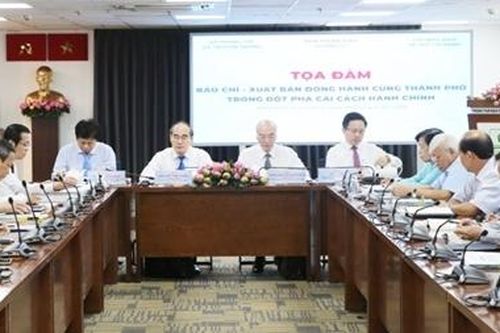 Báo chí cần phát hiện cái mới, biểu dương gương tốt, thúc đẩy cải cách hành chính