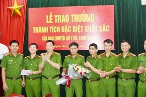 Khám phá 2 chuyên án lớn, Công an huyện Nghĩa Đàn nhận khen thưởng