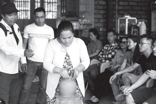 Bàu Trúc - 'bảo tàng sống' của gốm Chăm
