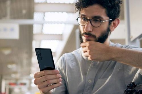 Sony 'hồi sinh' smartphone Xperia nhỏ gọn, cấu hình mạnh