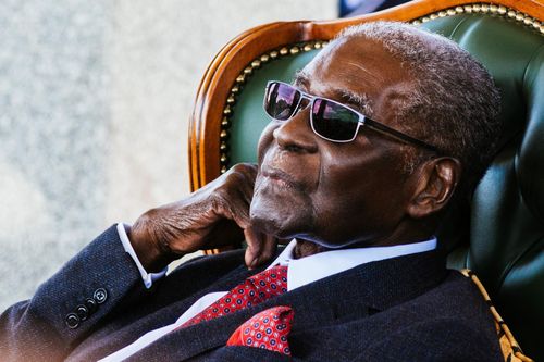 Cựu tổng thống Robert Mugabe - từ anh hùng dân tộc đến nhà độc tài