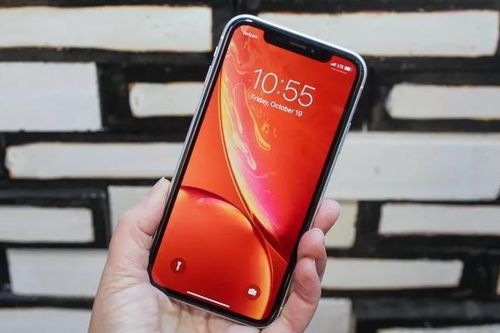 Chiếc smartphone đang bán chạy nhất thế giới bị ghẻ lạnh ở Việt Nam