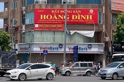 Hà Nội: Tóm gọn nam thanh niên dùng súng giả đi cướp ngân hàng