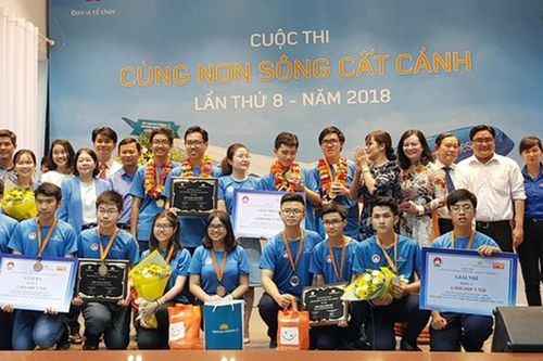 Phát động cuộc thi 'Cùng non sông cất cánh' năm 2019