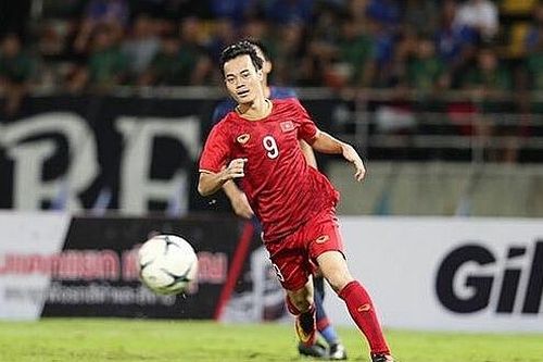 Văn Toàn chia sẻ lý do bỏ lỡ cơ hội ngàn vàng xé lưới Thái Lan