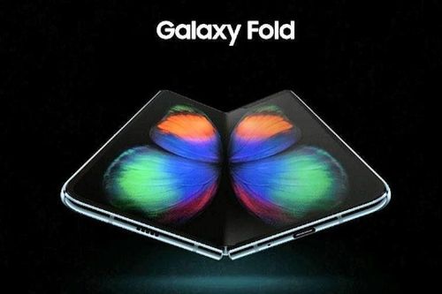 Cảm quan đầu tiên về mẫu điện thoại gập vừa ra mắt của Samsung