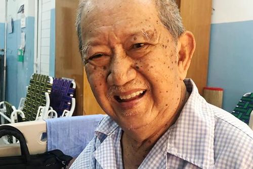 Nghệ sĩ Mạc Can: 'Tôi cười khà mỗi ngày, không lo sợ cái chết'