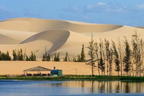 Khám phá 'tiểu sa mạc Sahara' của Việt Nam