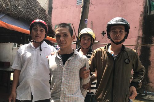 'Hiệp sĩ' bắt kẻ trộm nhờ… 4 con chó