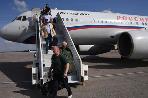 Cuộc trao đổi tù nhân giữa Nga và Ukraine đã hoàn tất
