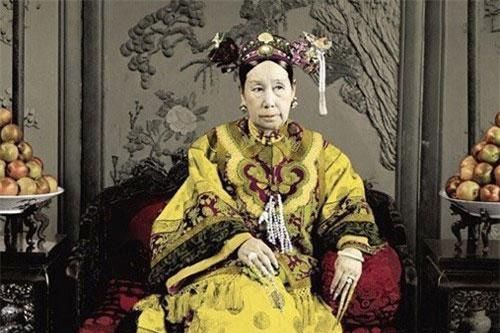 Bí ẩn viên dạ minh châu 'khủng' đặt trọng miệng Từ Hy Thái Hậu