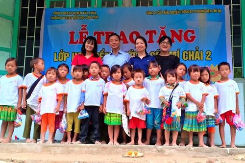 Bàn giao công trình xây dựng Điểm trường Tiểu học Séo Mí Chải 2