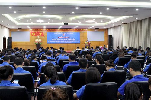 300 đoàn viên tham gia Diễn đàn 'Thanh niên làm theo lời Bác dặn'