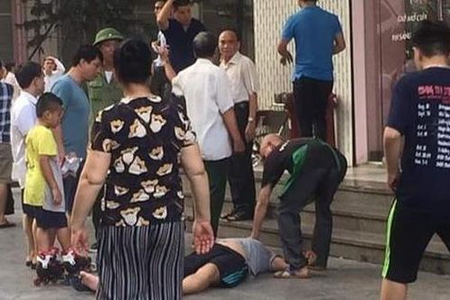Nổ lớn ở hàng trà đá chân tòa nhà chung cư HH Linh Đàm, ít nhất 4 người bị thương