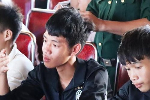 Nghe tin anh trai mất tích trên biển, em gái sốc tử vong