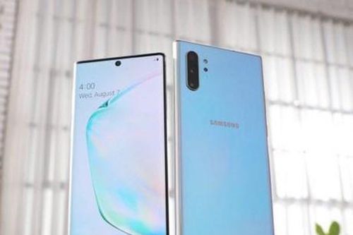 Samsung vẫn dẫn đầu trên thị trường smartphone màn hình OLED