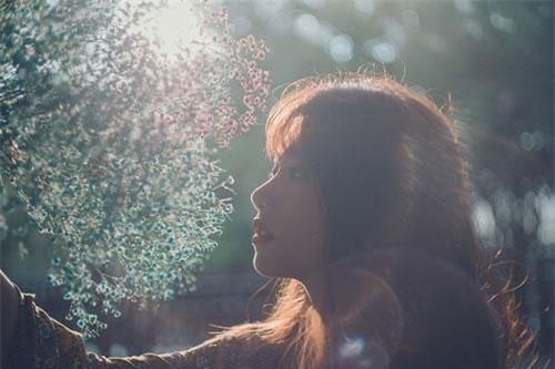 Em chồng ganh tị so bì chuyện chăm con, tôi chưa biết xử lý thế nào thì mẹ chồng đã nói một câu khiến tôi bất ngờ nhưng đầy vui sướng