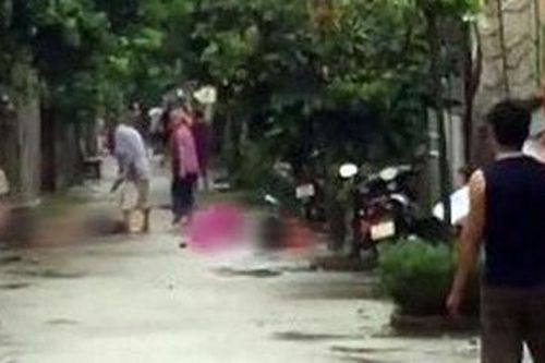 Cạn tình vì đất