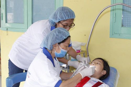 Phần lớn người Việt mắc bệnh về răng miệng