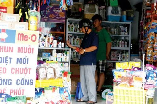Sản phẩm 'ăn theo' dịch sốt xuất huyết đắt hàng