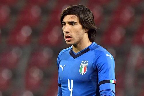 Đầy trẻ trung, Italy 'nhắm' EURO 2020