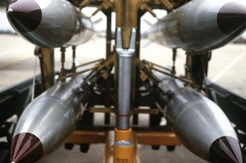 Phát hiện lỗi trong bom hạt nhân của Mỹ