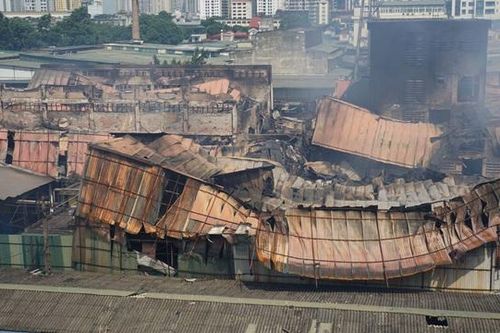 Bị 'tố' gian dối và lấp liếm về vụ cháy, cổ phiếu Công ty Rạng Đông lao dốc mạnh