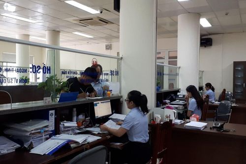 Thay đổi thông tin trên thẻ BHYT cần những thủ tục gì?