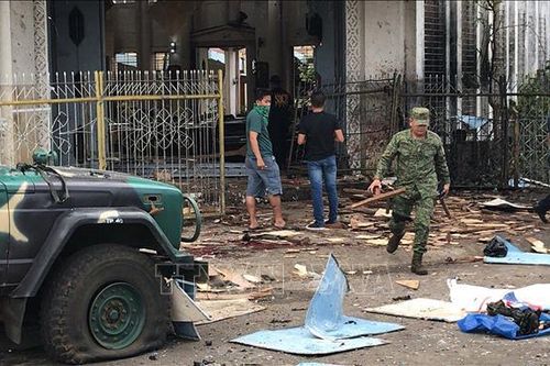 Đánh bom liều chết nhằm vào căn cứ quân sự tại Philippines