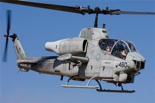 Việt Nam chớp thời cơ 'mua rẻ' trực thăng vũ trang AH-1W Super Cobra của Mỹ?