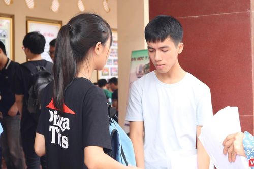 Hòa Bình: Yêu cầu chấm thẩm định lại kết quả kiểm tra học kỳ trong năm học mới