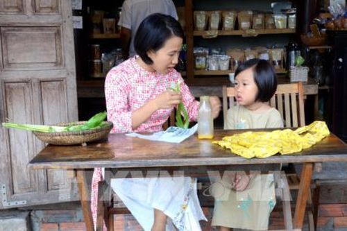 Cha mẹ cùng con 'sống xanh'