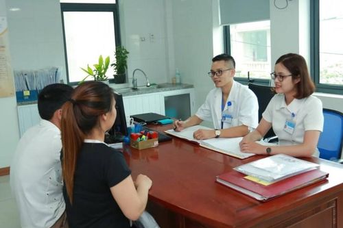 12 tỷ đồng hỗ trợ các cặp vợ chồng hiếm muộn tìm con