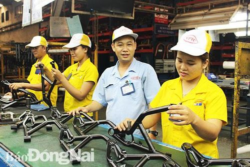 Chú trọng nâng cao tay nghề cho công nhân
