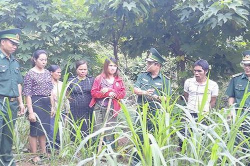 Sát cánh cùng người dân biên giới