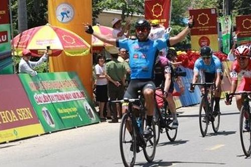 Bikelife Đồng Nai chiến thắng tại Giải đua xe đạp quốc tế VTV Cup Tôn Hoa Sen 2019