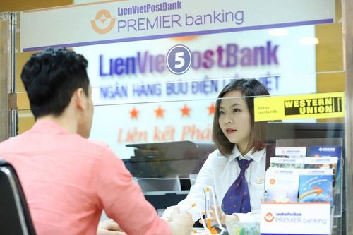 Cổ phiếu LienVietPostBank giảm mạnh dù báo lãi tăng 'khủng'