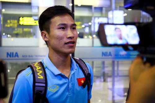Việt Hưng: 'Đá với Trung Quốc không khó bằng Thái Lan'