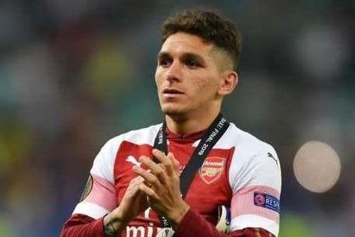 Arsenal mất 2 trụ cột trước trận đấu với Watford