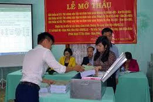 Điều chỉnh dự án phải hủy thầu?