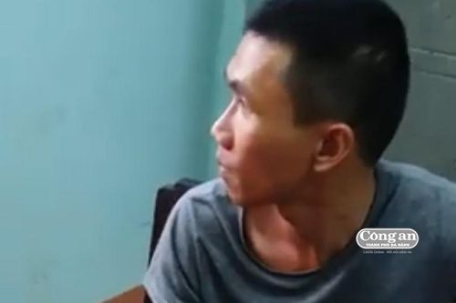 'Tiếng hát ngân lên bỗng tắt nửa chừng'